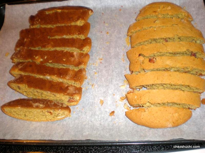 the two sides of the biscotti