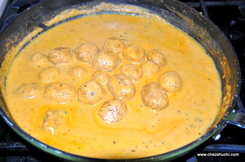  dum aloo curry