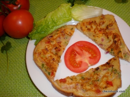 semolina toast/ bread uttapam