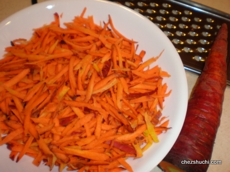 grated carrots 