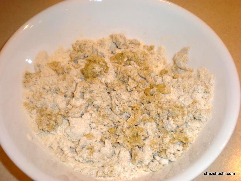 lentil paste added in flour