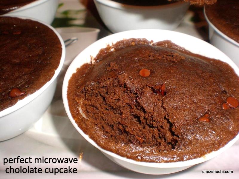 microwave chocolate cupcake