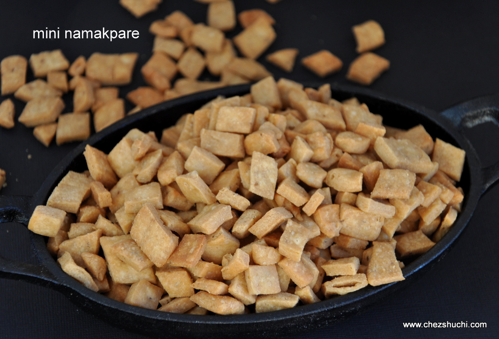  mini-namakpare-recipe.html 