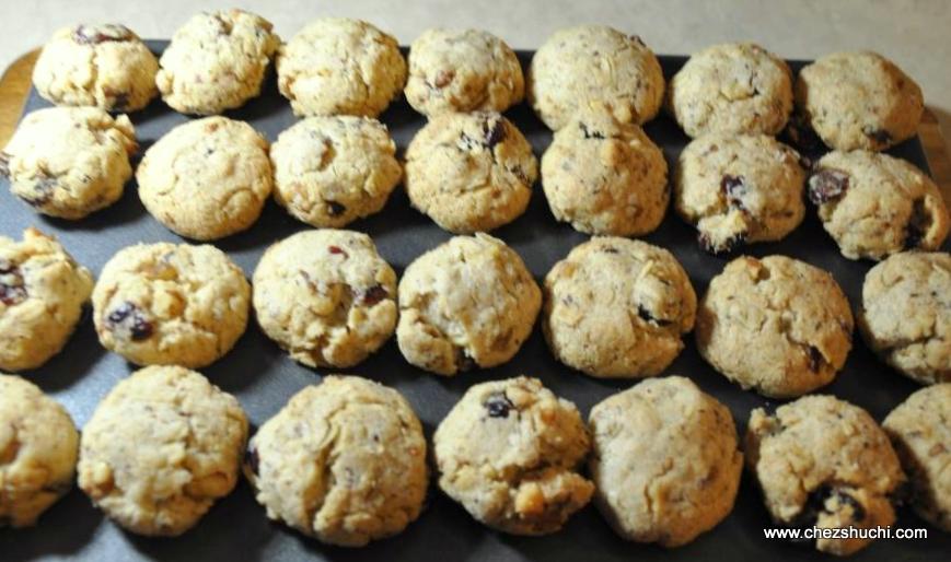 oat-flex-walnuts-cranberry-cookies