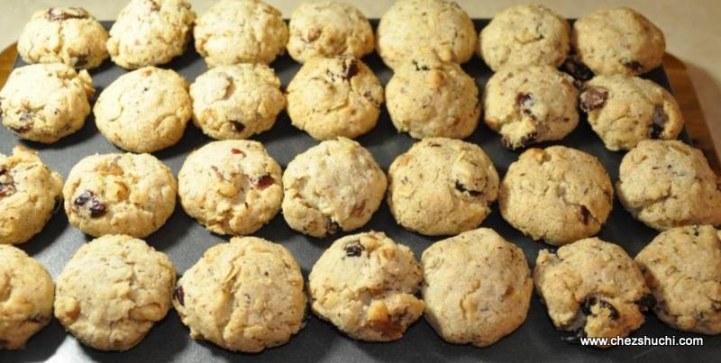 oat-flex-walnuts-cranberry-cookies