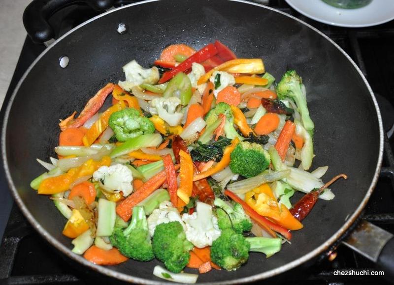 pad thai veggie cooking