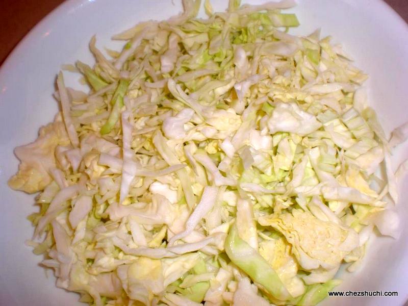 shredded Patta Gobhi/ cabbage
