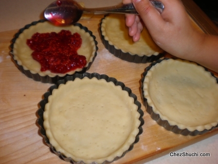 filling of raspberry mix