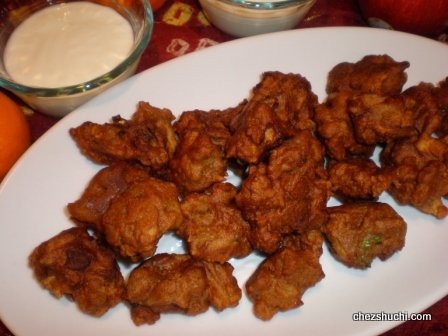  singhare ke pakore 