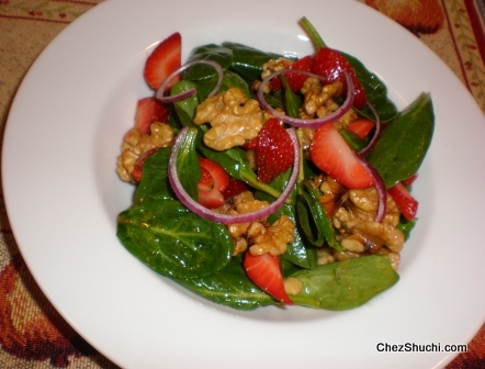 Spinach Strawberry Walnut Salad