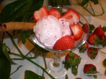 strawbwrry icecream