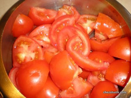 tomato pieces